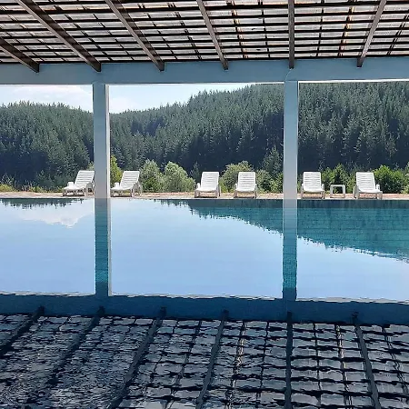 Appartamento One-bedroom In The Beautiful Pinerose *